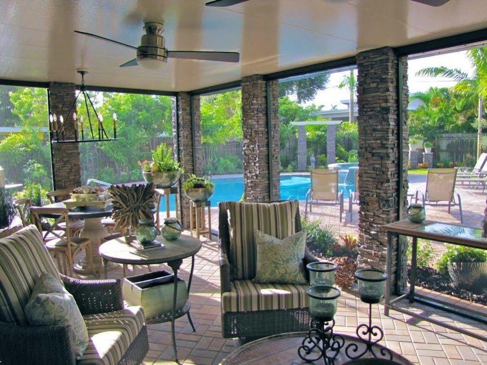 Отель Heffron Manor Wilton Manors Экстерьер фото