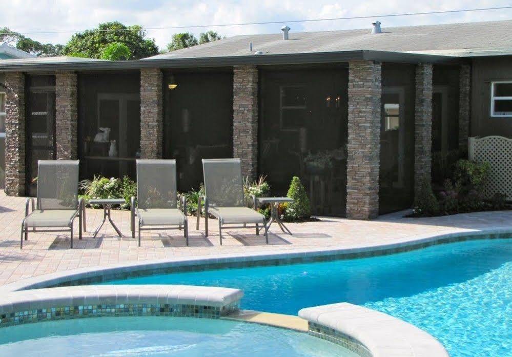 Отель Heffron Manor Wilton Manors Экстерьер фото