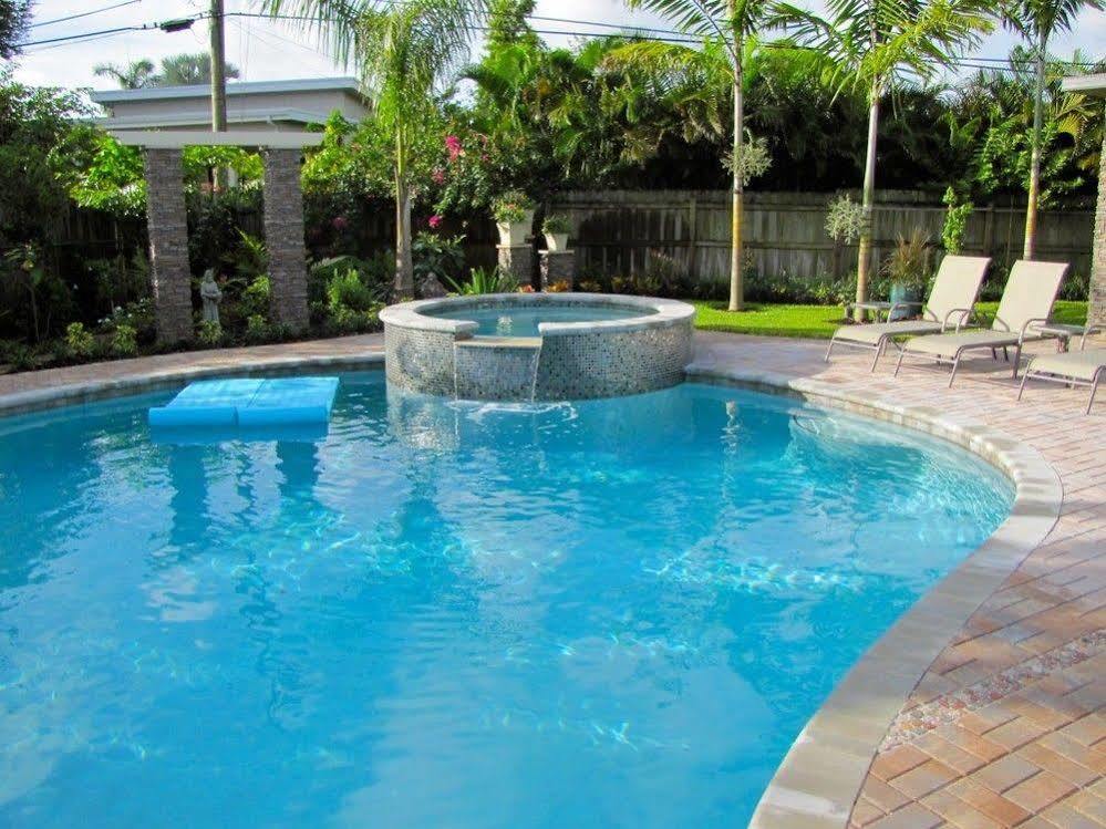 Отель Heffron Manor Wilton Manors Экстерьер фото